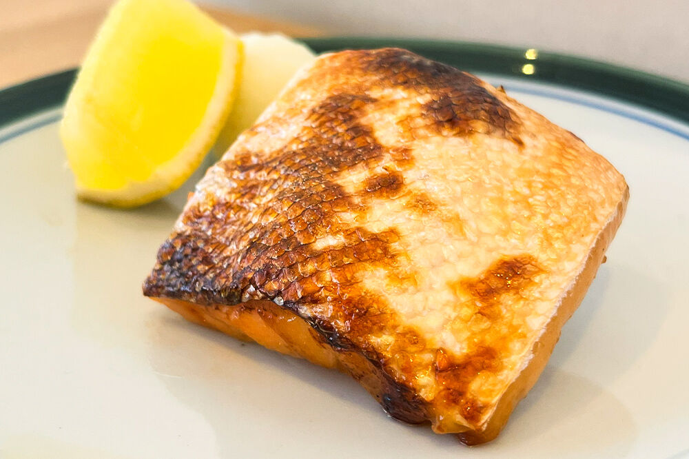 純米大吟醸ねり粕100％使用 豊盃酒粕漬け2種【銀鱈・銀鮭】各3切れ入り 各1パック 冷凍 クール便 日本料理 山口 青森県 弘前市 [酒粕漬け 純米大吟醸 焼き魚]