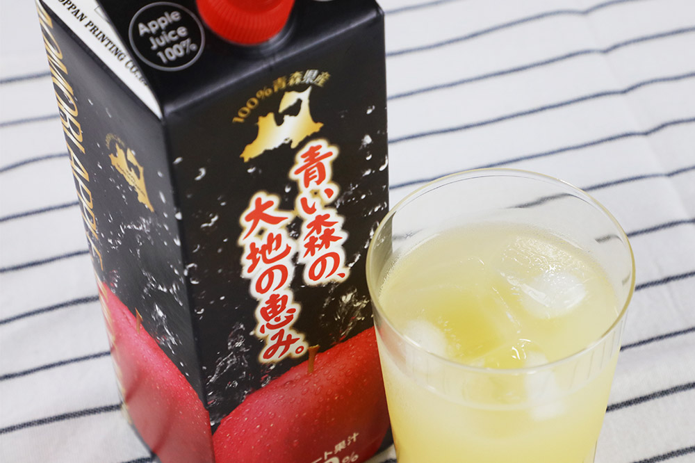 ストレートりんごジュース 【青い森の、大地の恵み。あおもりりんご100】 1000ml×4本 化粧箱入り