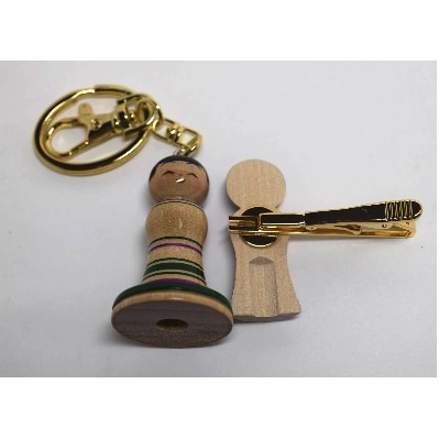 「こけス」ネクタイピン&キーホルダー(緑ロクロ線)【1238400】