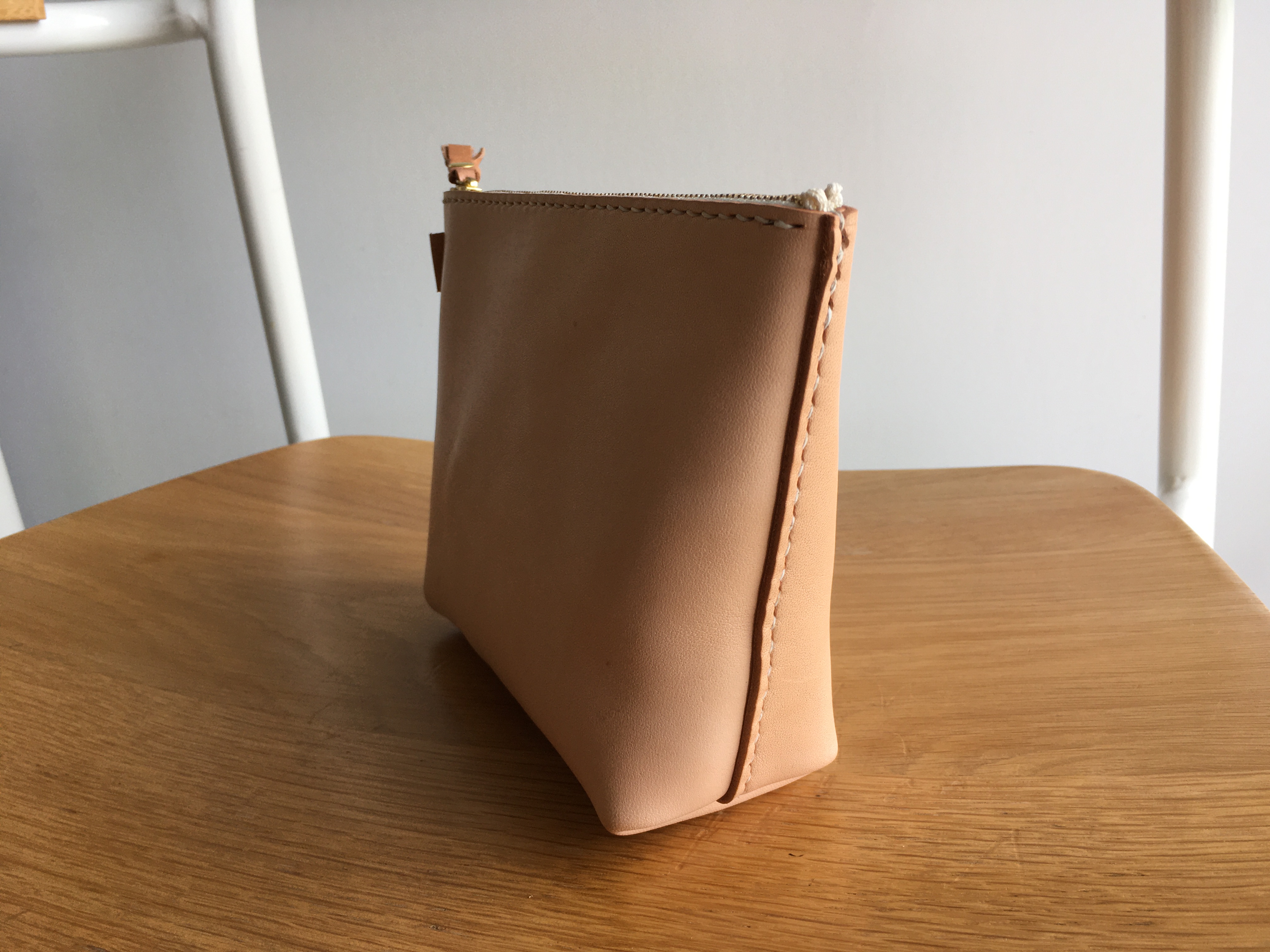 本革レザーポーチ ファスナーケース Lサイズ（ファスナーカラー白）