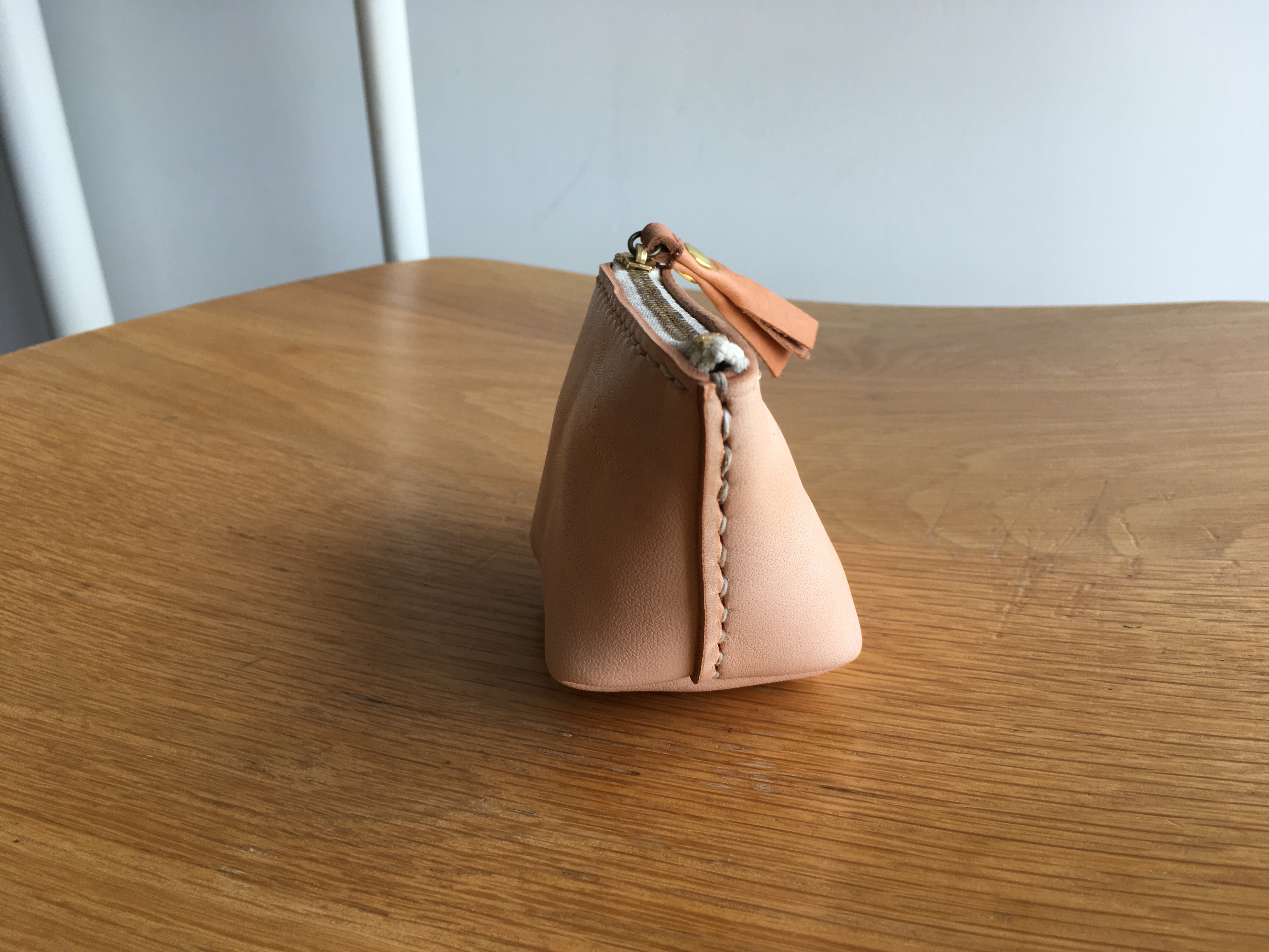  本革レザーポーチ ファスナーケース Sサイズ（ファスナーカラー白）