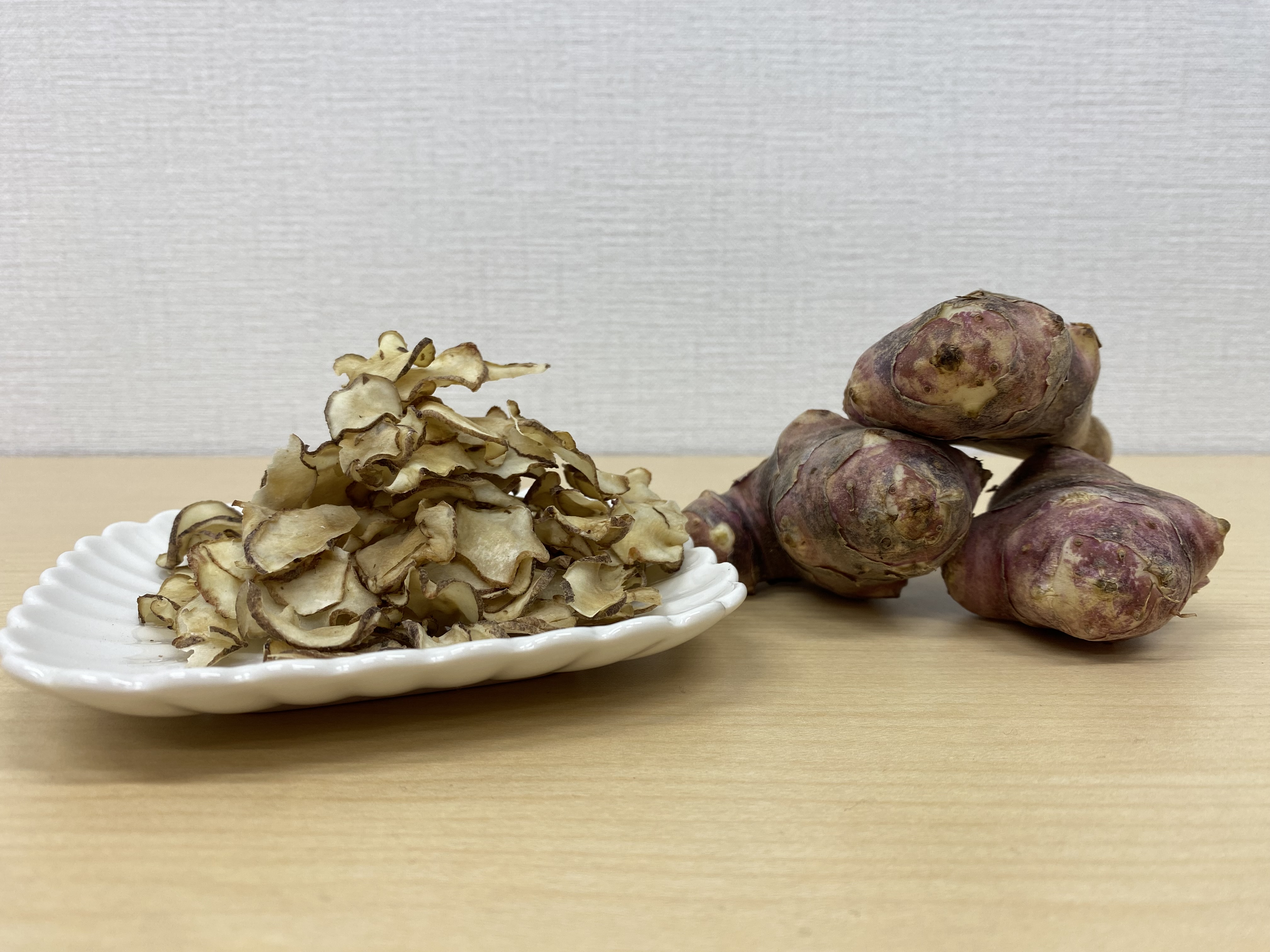 菊芋　加工品全部セット/パウダー(100g×3)チップス(50g×2)うどん(200g×10束)【 赤菊芋 きくいも キクイモ 菊芋詰め合わせ 菊芋チップス ノンフライ 菊芋茶 にも】
