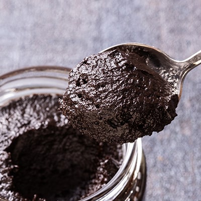 黒にんにくペースト(150g入りビン×2本)【配送不可地域：離島・沖縄県】【1032651】