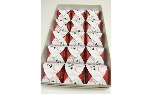 大の里（オオノサト） 15個入り 【アントルメ佐藤菓子店】 和菓子 詰め合わせ 個包装 青森県 藤崎町 銘菓 力士名由来  F41-0013