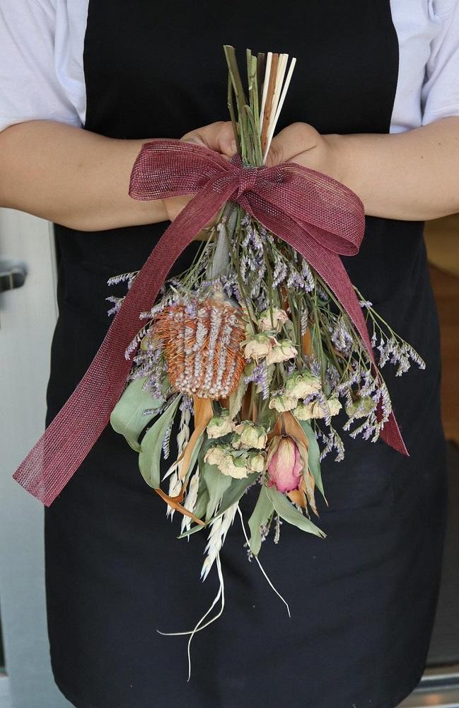 ドライフラワースワッグ ブルエ【田村フローリスト】 お花 ホワイトデー 母の日 敬老の日 壁飾り 店内 自宅 店舗 玄関 廊下 リビング インテリア ナチュラル 贈り物 