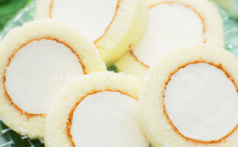 松ぼっくりロール ロールケーキ 5個入 松ぼっくり コラボ スイーツ お菓子 洋菓子 ケーキ デザート おやつ ティータイム カットロール 冷凍 冷凍配送 お取り寄せ ギフト 手土産 お土産 プレゼント 人気 岩手県 盛岡市 東北 岩手 盛岡 株式会社花月堂