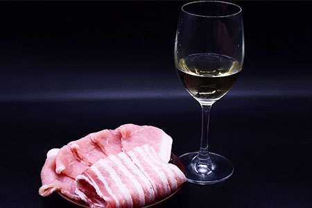 ãåžæ°ãéžãã ïŒè±å·»ç¹ç£ãèãšã¯ã€ã³ã®èŽ
æ²¢ã»ããã çœéè±ããŒã¹ããã©å180gãäºæé·æ ¹ã¢ããµã³ãã©ãŒãžã¥ïŒèµ€ã¯ã€ã³ïŒ ã2133ã