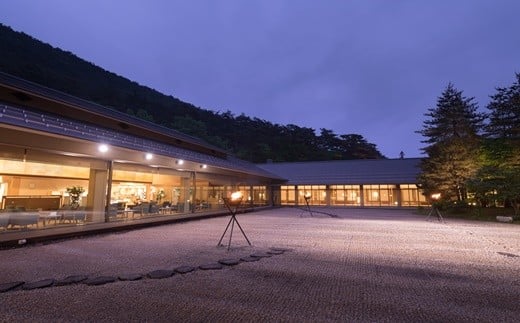 花巻温泉　佳松園宿泊券とレンタカーで花巻の旅ペア 【214】