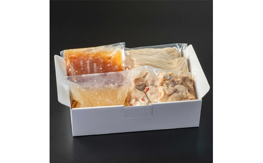 花巻温泉㈱ 佳松園『前沢 小形牧場牛もつ鍋』各３食入り（醤油・塩） 【898-3】