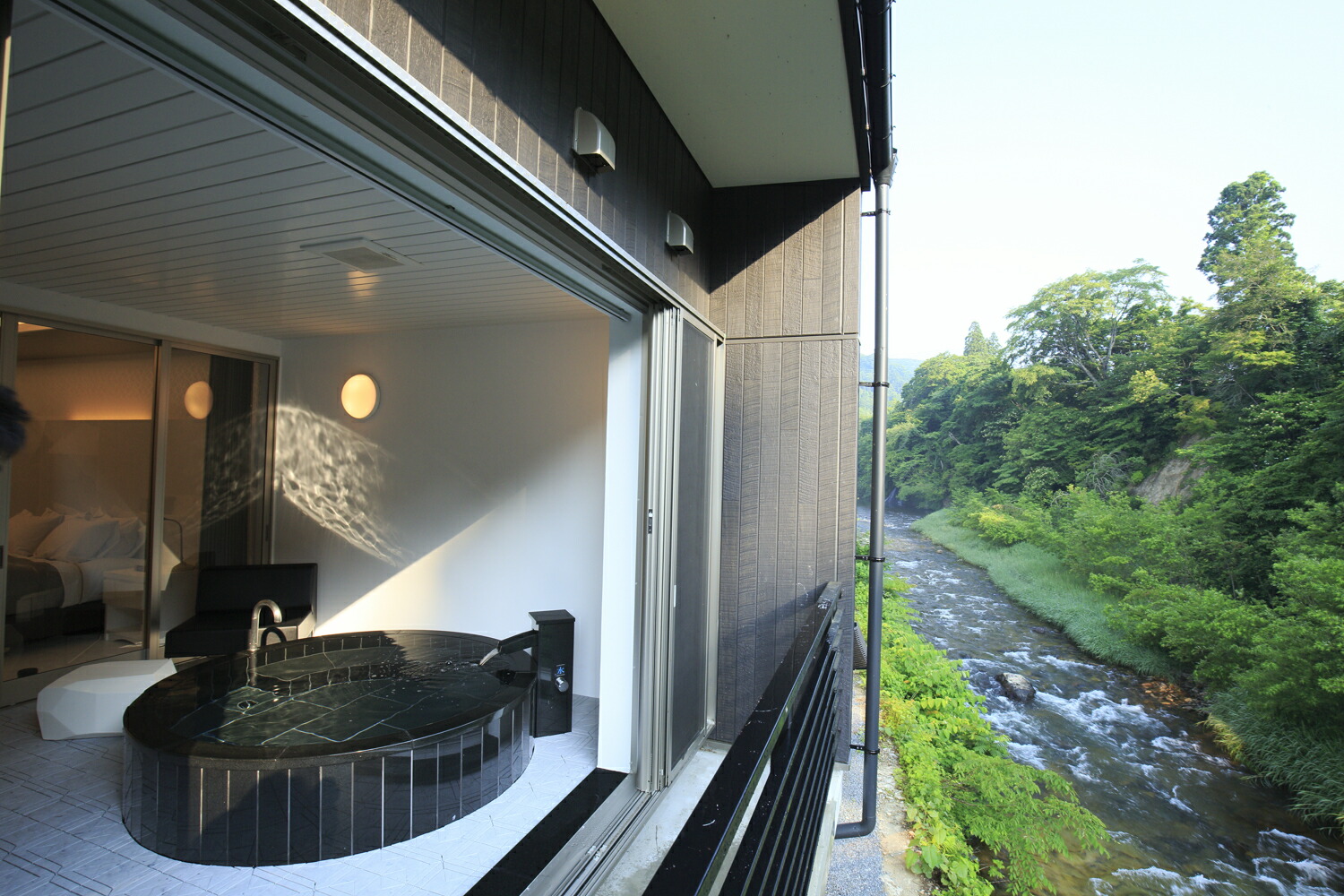 鉛温泉　心の刻十三月ペア宿泊券 【200】