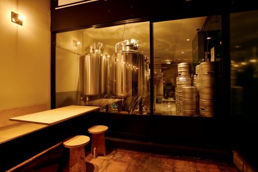 クラフトビール 遠野醸造 缶ビール 4種 4本 ＋ ロゴ入り チューリップ グラス 1個 セット 詰め合わせ セット お酒 地酒 プレゼント ギフト 父の日 お祝い 感謝 誕生日 美味しい ビール お取り寄せ 飲み比べ  缶【数量限定】