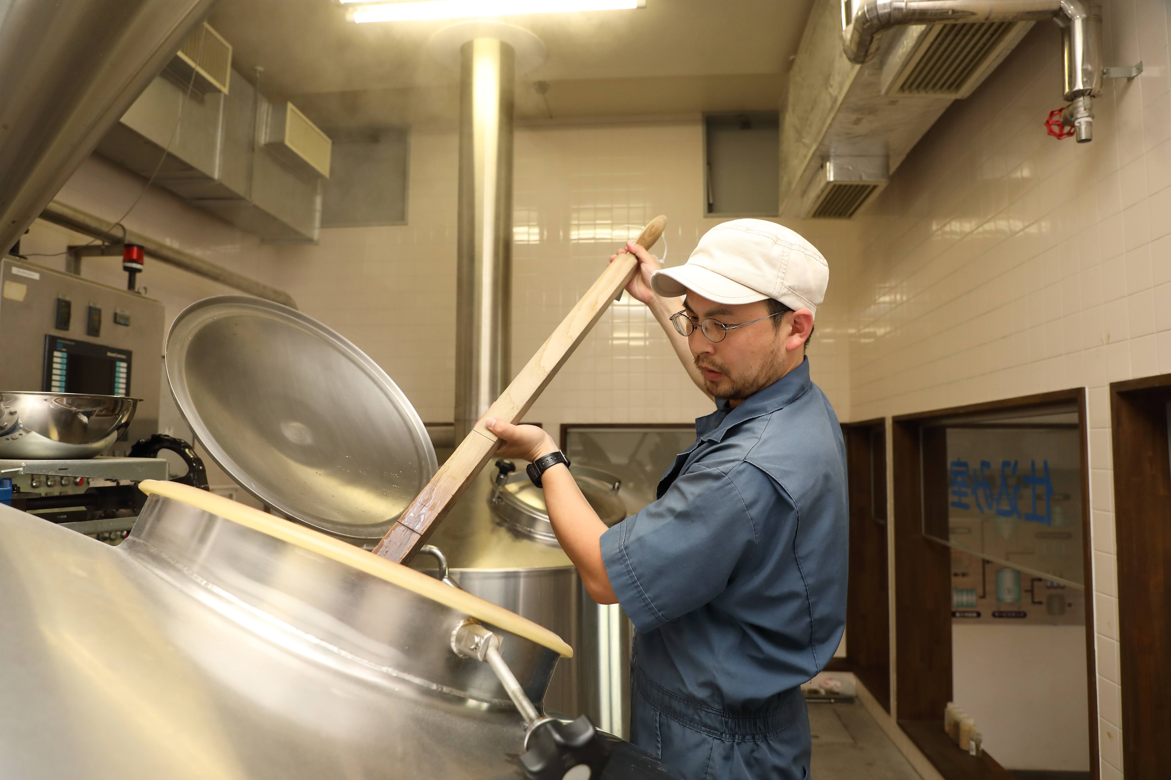 クラフトビール 24缶 遠野麦酒ZUMONA ゴールデンピルスナー 350ml 缶 24本 セット / 造り酒屋 上閉伊酒造 ズモナビール 岩手県 遠野市 産 ホップ 使用 インターナショナルビアカップ 金賞  ピルスナー ラガー ドリンカブル 飲みやすい 地ビール 