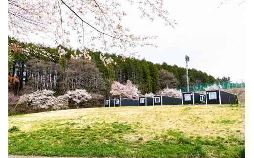 モビリタコート岩手 定員5名（ベッド4）1泊BBQ付（夕食）宿泊券 バーベキュー BBQ アウトドア 施設利用券 チケット 宿泊 泊り 自然 友達 家族