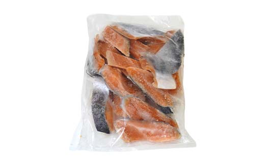 長根水産の 《訳あり》トラウトサーモンの切り身 約1㎏×1袋 鮭 さけ オランダ島 サーモン 三陸山田 山田町 山田湾 海産品 YD-1029