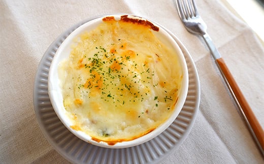 海鮮マカロニグラタン 6個セット【木村商店】 三陸山田 山田町 乳製品 魚貝  おかず 冷凍 惣菜 加工品 食品 YD-450