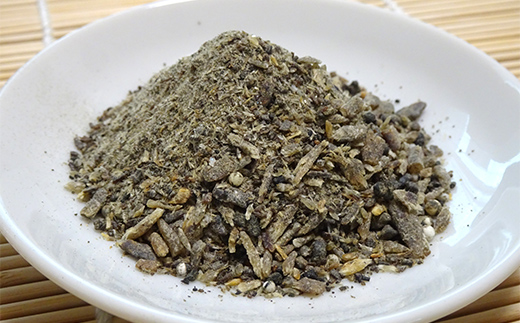 無添加だし粉 130g×3パック 煮干しいわしっ粉 《粗目》 大和水産 三陸山田 山田町 魚粉 出汁 鰯 味噌汁 煮物 イワシ 料理 カルシウム 栄養素  YD-1063