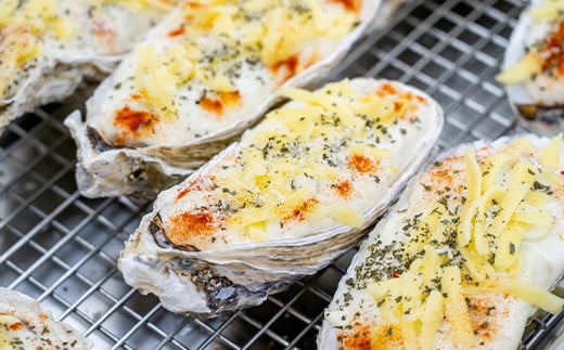 菅原商店の山田湾育ちのカキグラタン(8個入り) 三陸山田 かき 牡蠣 海産品 海産物  ボイル牡蠣 茹で牡蠣 海の幸 カキ 貝 魚介 食品 YD-821