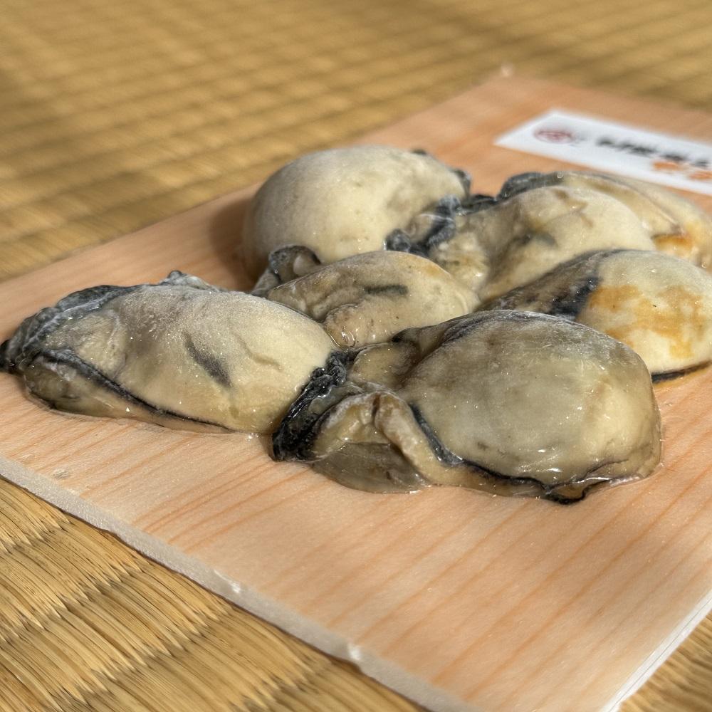 桜チップで低温燻製した「ふっくら三陸産かき」（そのまま食べられる）5パック！【カキ 魚介類 水産 食品 人気 おすすめ 】