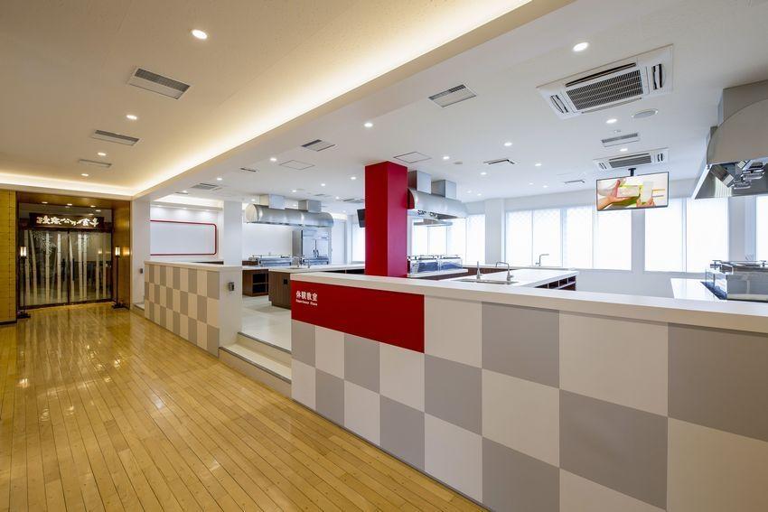 鐘崎 笹かま館 笹かまぼこ手作り体験教室＆お食事ペアご招待券【練り物 魚介類 体験 食品 人気 おすすめ】