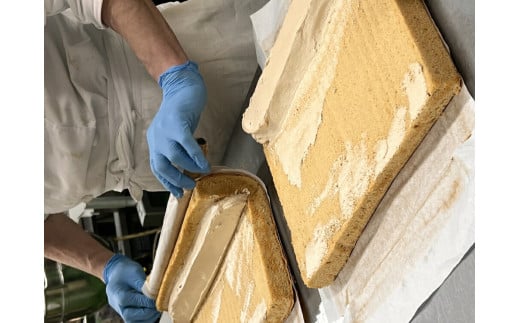 土井精菓 コーヒーロール ５個入り スイーツ デザート 菓子 コーヒー バタークリーム おかし ロールケーキ 甘い 塩竈市 宮城県 送料無料 ds00001