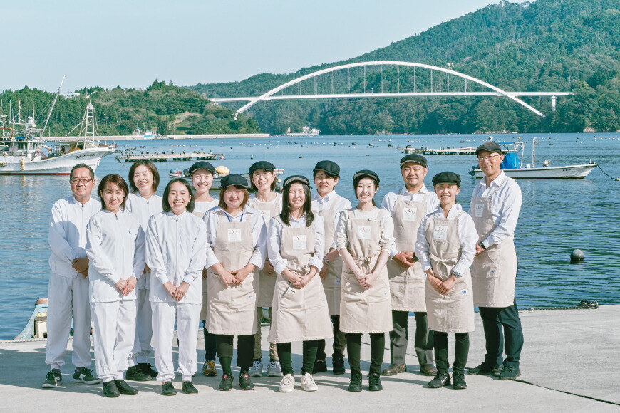 FIVE STAR ブランド 訳あり サーモン トラウト スライス 総重量 1kg 200g×5p [カネダイ 宮城県 気仙沼市 20565178] 魚 魚介類 刺身 小分け 冷凍 鮭 さけ 海鮮 切り落とし 生食用 真空パック さけ サケ 食品 生食 サーモントラウト 手巻き寿司 丼 海鮮丼 カルパッチョ 個包装 お刺身