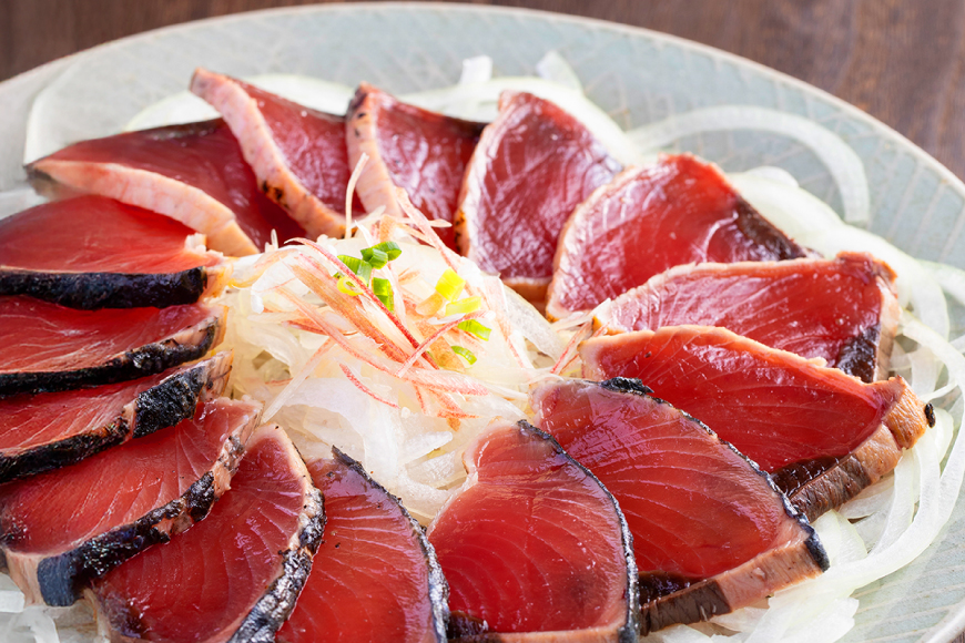 亀洋丸のお刺身用戻りかつおとかつおタタキのセット（各1筋） [阿部長商店 宮城県 気仙沼市 20565601] カツオ かつお 鰹 たたき かつおたたき 刺身 生食 鮮魚 おさしみ お刺身 冷凍 小分け 個包装