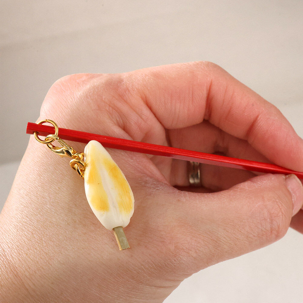 笹かま耳かき ハンドメイド かわいいチャーム プレゼント・ギフト・手土産にも [笹かまのかわいいチャームが付いた耳かき インテリアにも]