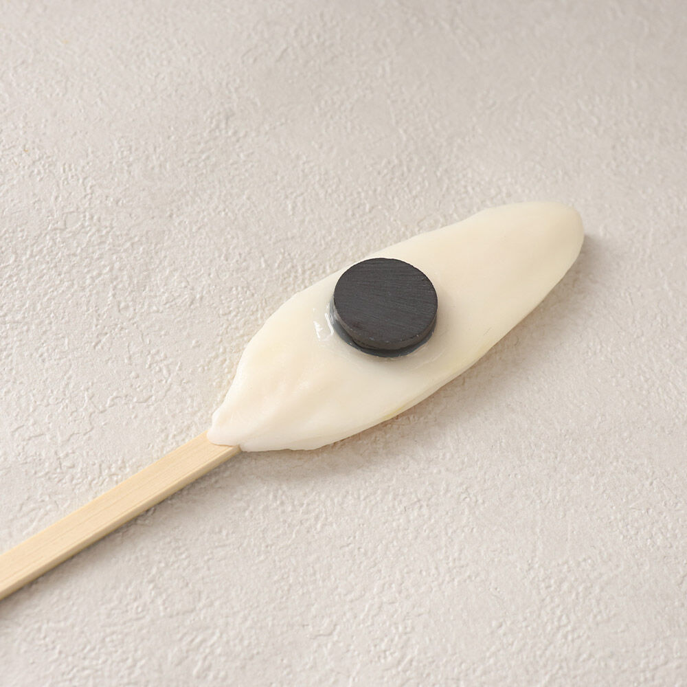 笹かまマグネット ハンドメイド プレゼント・ギフト・手土産にも [仙台名物笹かまのかわいいマグネット 冷蔵庫におひとつ]