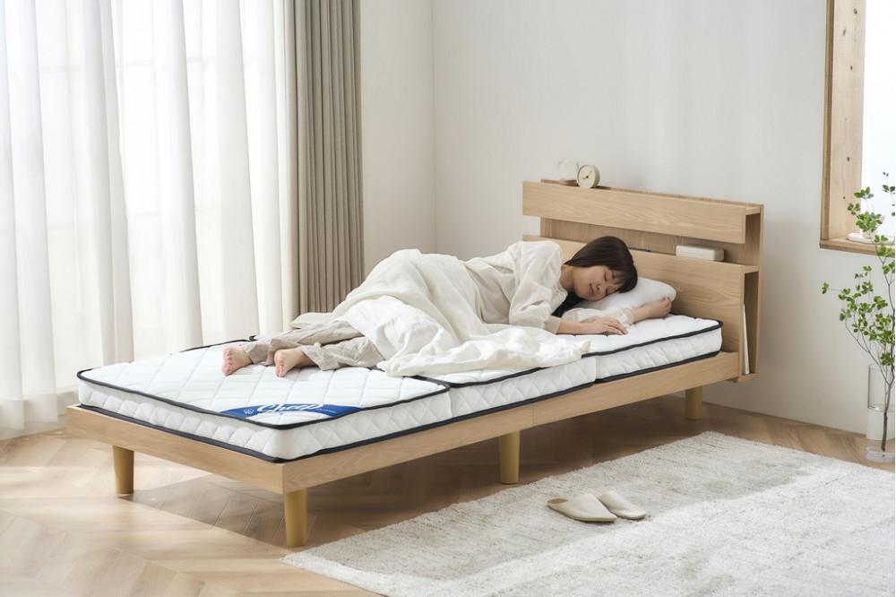 マットレス シングル 三つ折りポケットコイル厚さ10cm アイリスオーヤマ 体圧分散 折りたたみ 寝心地 快適 軽量  PMTS10H-3S ホワイト 新生活 一人暮らし ひとり暮らし 就職祝い 進学祝い 合格祝い 家具 インテリア 