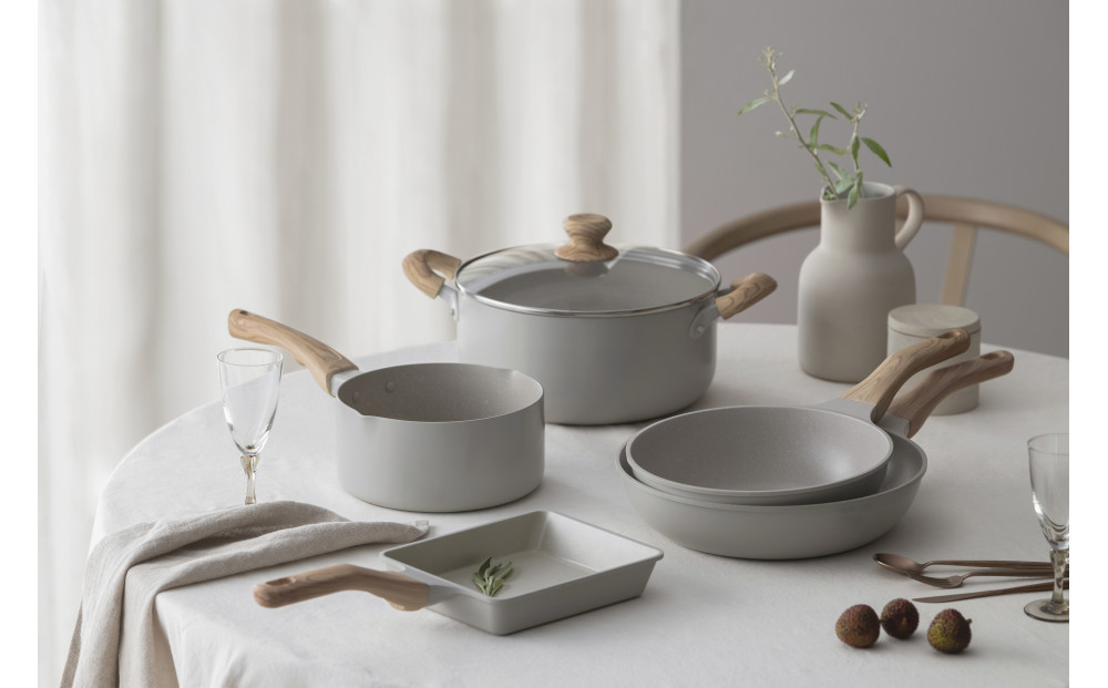 ナチュかる両手なべ２４cm　ＩＨ・ガス火対応 NTL-P24 グレイッシュモカ