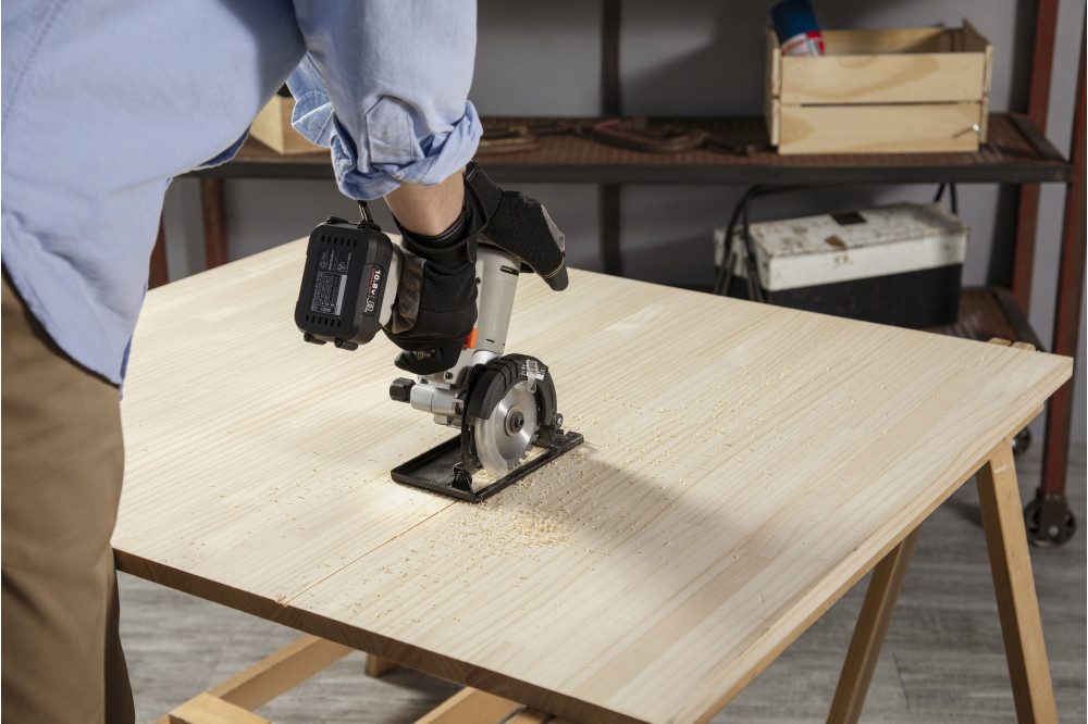 マルチギア　丸ノコヘッド　１０．８Ｖ　JM10CS　ブラック