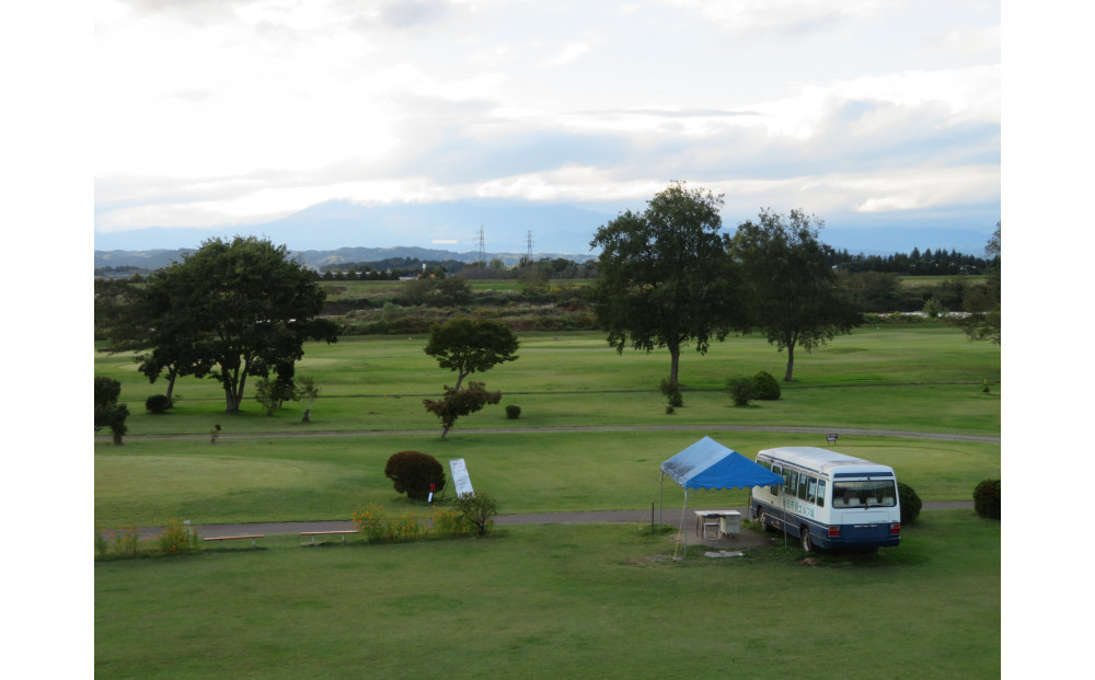 角田市民ゴルフ場食事セットプレー利用券（土・日・祝祭日）【宮城県角田市】