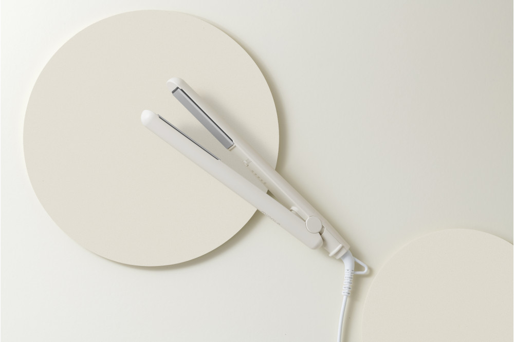 ストレートアイロン　HIR-MS102-W　オフホワイト 新生活 一人暮らし ひとり暮らし 就職祝い 進学祝い 合格祝い 