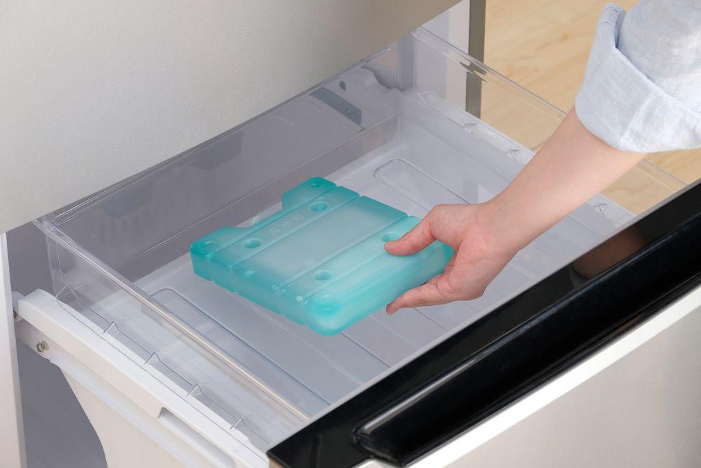 保冷剤 ＨＵＧＥＬ　氷点下保冷剤急速凍結タイプ　Mサイズ 4個セット　HHK-M