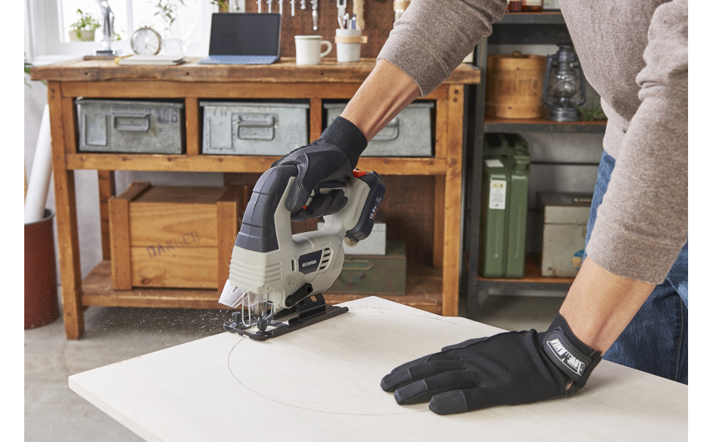 充電式ジグソー１０．８Ｖ JJS101TC サンドベージュ