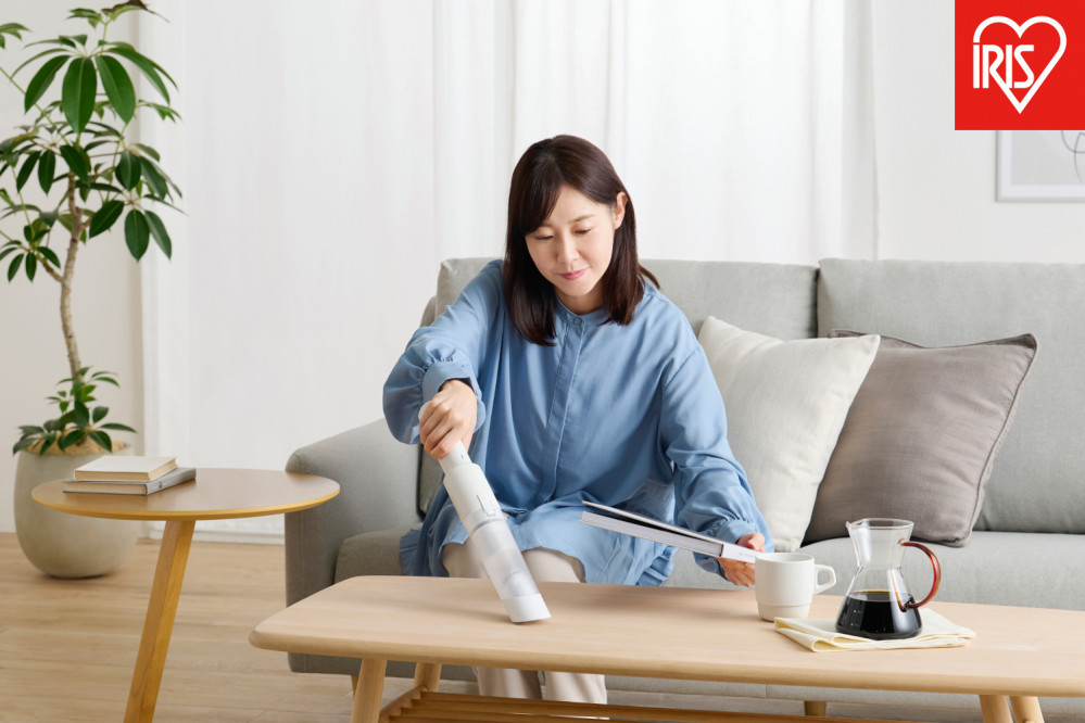 充電式ハンディクリーナー HCD-23-W ホワイト 掃除機 ハンディクリーナー 小型 コードレス 車 強力 パワフル吸引 軽量 スリム コンパクト 充電式