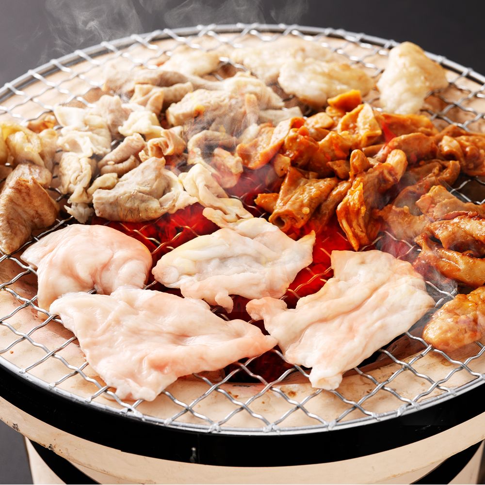 JAPAN X ホルモンバラエティセット2.4kg(モツタンレバーハラミテッポウ）　【04301-0070】