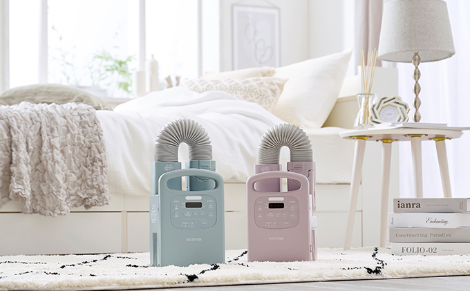 アイリスオーヤマ 布団乾燥機 カラリエ Colors シングルノズル FK-RC3-P ピンク ふとん乾燥機 乾燥機 布団乾燥 布団 乾燥 温め 保温 靴乾燥機 靴乾燥 シューズドライヤー ダニ退治 ダニ コンパクト 電化製品 家電 安全 宮城 宮城県 大河原 大河原町