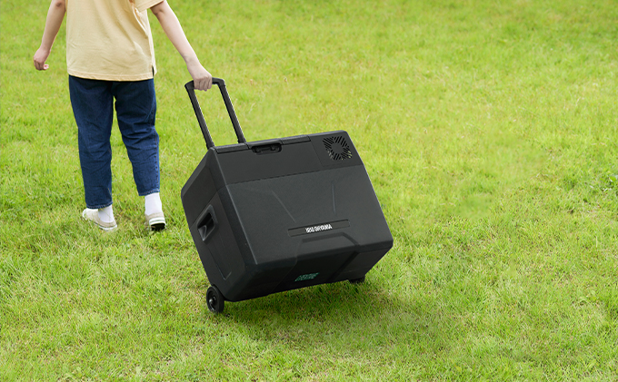 ポータブル冷蔵冷凍庫 40L ポータブル冷蔵庫 IPD-4A-B2 アイリスオーヤマ 家電 日本製 ポータブル 冷蔵庫 冷凍庫 小型冷蔵庫 小型冷凍庫 サブ冷蔵庫 サブ冷凍庫 サブ 車載冷蔵庫 キャンプ アウトドア BBQ フリーザー 宮城 宮城県 大河原町