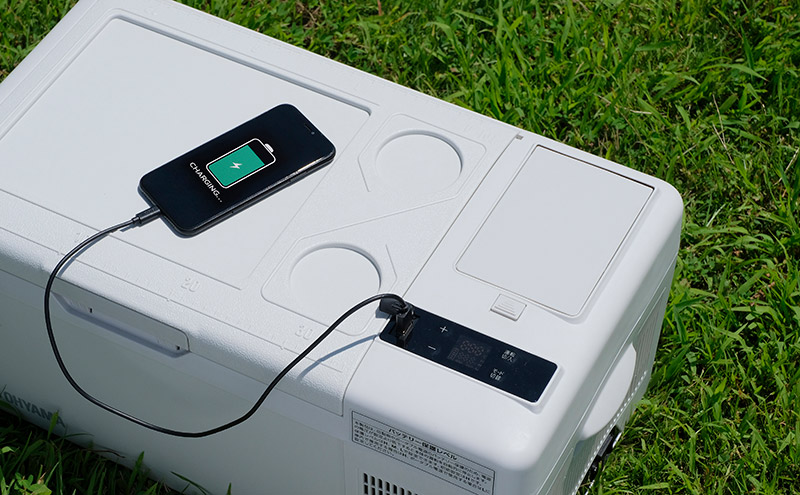 ポータブル冷蔵冷凍庫 15L 充電式 ポータブル冷蔵庫 IPD-B2A-W アイリスオーヤマ 家電 日本製 ポータブル 冷蔵庫 冷凍庫 小型冷蔵庫 小型冷凍庫 サブ冷蔵庫 サブ冷凍庫 サブ バッテリー内蔵 バッテリー付き 車載冷蔵庫 宮城 宮城県 大河原町