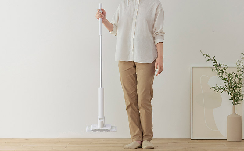 電動モップ 電動フロアワイパー SWD-A-W ホワイト アイリスオーヤマ 掃除 電動 フローリングワイパー ワイパー そうじ キッチン リビング 床 フロア 油汚れ 皮脂  床掃除 床拭き掃除