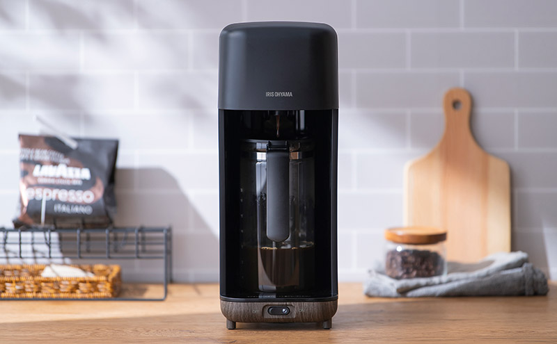 コーヒーメーカー CMS-0800-B ブラック アイリスオーヤマ ドリップ式 ドリップ コーヒー マグボトル 珈琲 簡単 コーヒーサーバーおしゃれ かわいい シンプル キッチン用品 調理家電 