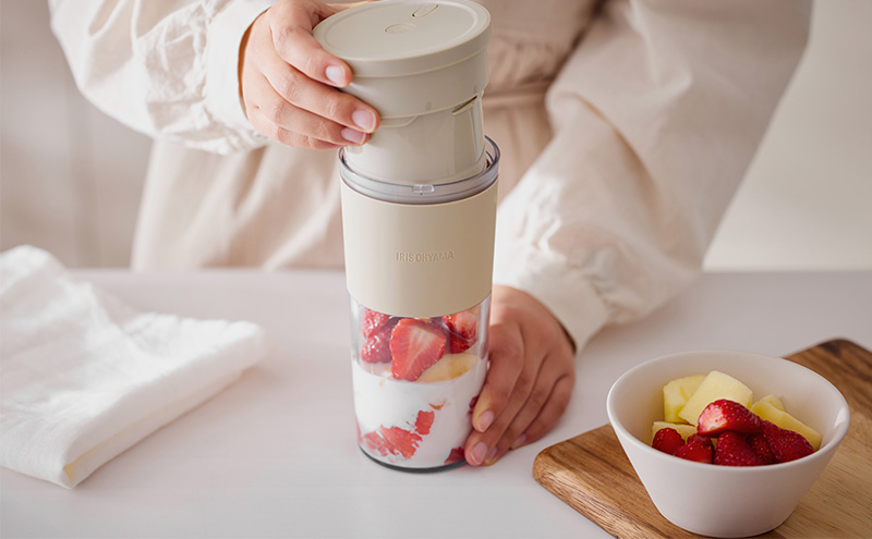 ãã¬ã³ã㌠ã³ãŒãã¬ã¹ãã¬ã³ã㌠IBB-C301-C ã¢ã« ã¢ã€ãªã¹ãªãŒã€ã 300mL USBã±ãŒãã«ïŒType-A-Type-CïŒä»ã 飿¬²ã®ç§ç¹é