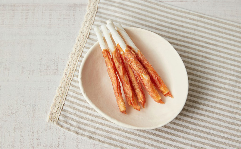 ペット 犬 ジャーキー まるごと肉巻きジャーキーミルクガム P-IJ-GTM5 アイリスオーヤマ ソフト おやつ ささみ ガム ミルク 牛皮 無着色 まるごと肉巻き ミルクガム 子犬 シニア