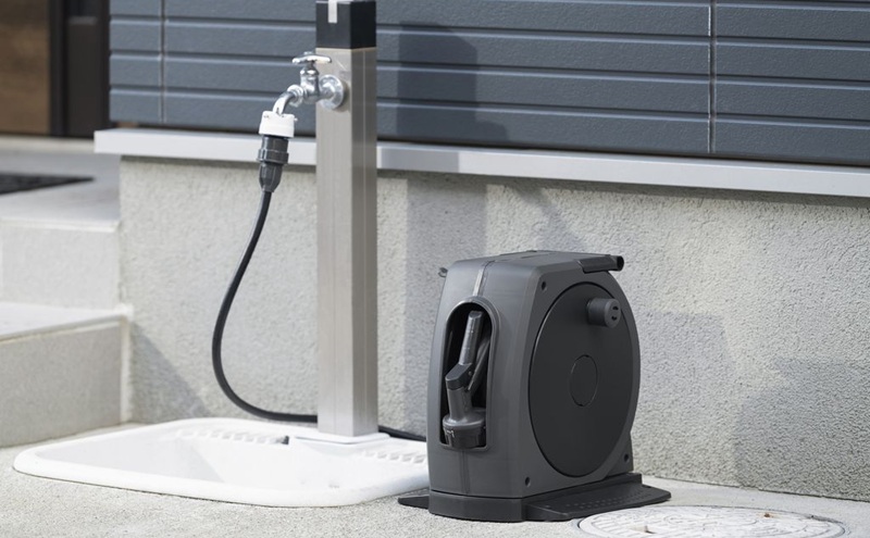 フルカバーホースリールJET 15Ｍ FHJー15 ダークグレー/ブラック ホース ホースリール 散水ホース 水まきホース 15m フルカバー カバー付き 水やり 水撒き 散水 ガーデニング 家庭菜園 洗車 掃除 アイリスオーヤマ 新生活