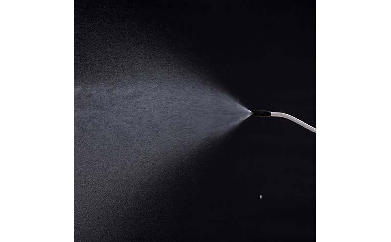 電池式噴霧器IR-N5 噴霧器 電池式 霧吹き アイリスオーヤマ 5L 散布噴霧機 タンク ノズル 除草 園芸 消毒 除草剤 庭 噴霧 噴射 薬剤 薬品 撒き 電動 家庭用 肩掛け 背負式 液肥撒き 除草剤散布 液肥 雑草防止 雑草対策 雑草除去