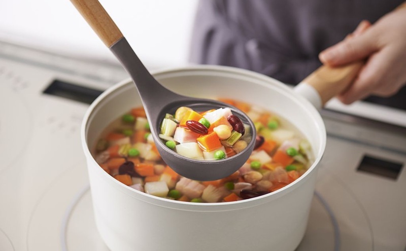 調理器具 キッチンツール7点＋スタンドセット KT-7SS チャコールグレー キッチンツール セット シリコン 吊り下げ おしゃれ 木製 スタンド 収納 7点 スタンド アイリスオーヤマ 調理道具 キッチン フライ返し おたま ヘラ トング