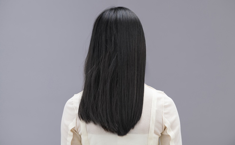 ストレートアイロン HIR-MS102-W オフホワイト ヘアアイロン ストレート 軽量 ストレートアイロン コンパクト 海外対応 セラミックコーティング ヘアーアイロン 5段階温度調節 スリム ヘアケア プレゼント ギフト MiCORA ミコラ アイリスオーヤマ