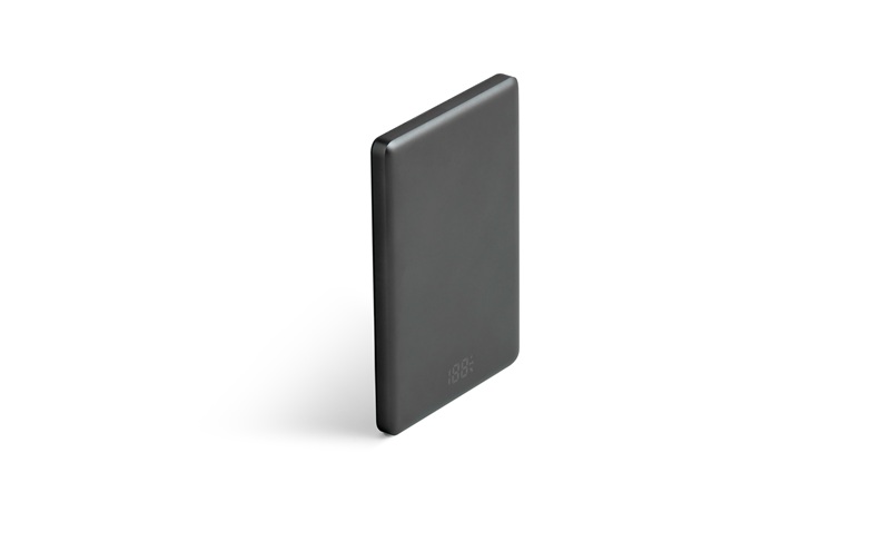 薄型モバイルバッテリー5000mAh TW-A05020-B ブラック モバイルバッテリー 軽量 小型 タイプc 薄型 USB Type-C 5000mAh ワイヤレス マグネット MagSafe対応 スマホ 約1回分 充電 コンパクト バッテリー 充電器 ブラック アイリスオーヤマ