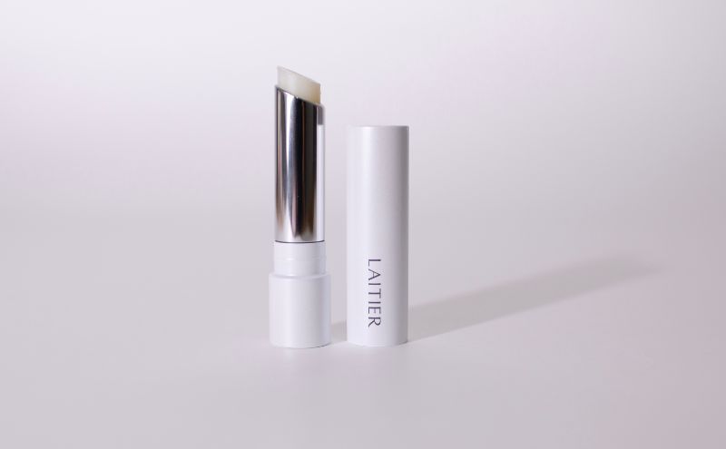 エイジングケアするリップクリーム 美容グッズ スキンケア 